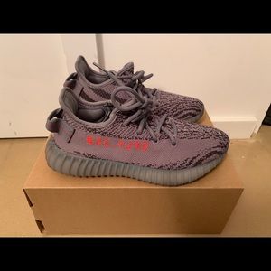 YEEZY BOOST 350 V2 IN GREY. NEVER WORN